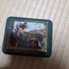 ディズニーホテルミラコスタお菓子の缶の画像