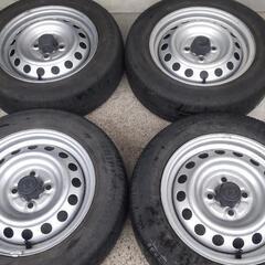 溝あり車検対応!!175/65R14トヨタ鉄ホイール付きタイヤ♪