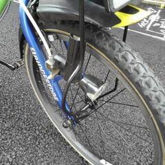 中古子供自転車３５６０　ブリヂストン　クロスファイアーJr　２２インチ　７段ギヤ　LEDダイナモライト　 身長１１７㎝前後の画像
