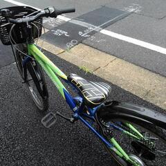 中古子供自転車３５６０　ブリヂストン　クロスファイアーJr　２２インチ　７段ギヤ　LEDダイナモライト　 身長１１７㎝前後の画像