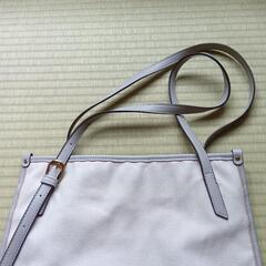 TRIDEEP  ライトグレー キャンバストートバッグの画像