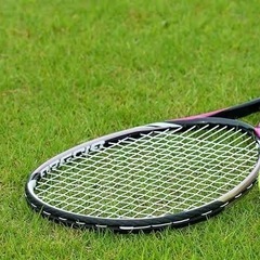 東信で硬式テニスサークルを探してます