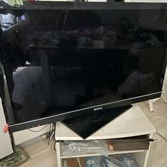 画面キズありますが、まだまだ使えます！fire tvもつけます！