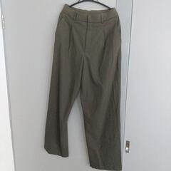 UNIQLOパンツ2つ GUスカート1つ