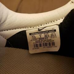 NIKE　スニーカー　黒の画像