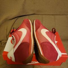 NIKEスニーカー　赤の画像