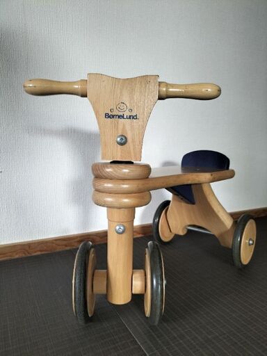 ボーネルンド木製室内三輪車 (まきーた) 上井草のベビー用品