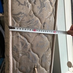シモンズ　マットレスの画像