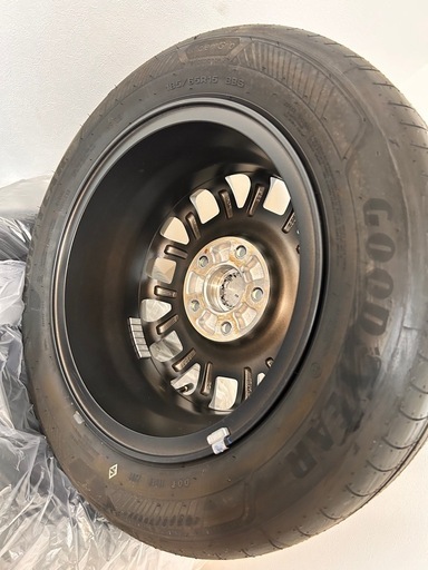 今ならほぼ即納！ 未走行】185/65R15 HondaフリードGTクロスターホイールタイヤ タイヤ・ホイール
