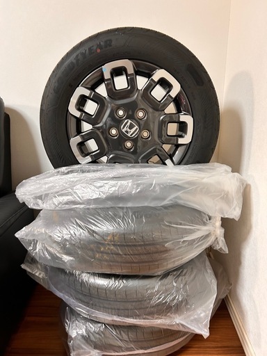 未走行】185/65R15 HondaフリードGTクロスターホイールタイヤ