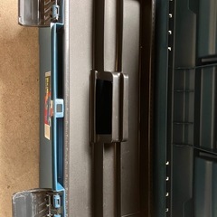 Rubbermaid ツールボックス　609×279×304　の画像
