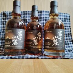 自宅保管未開栓品 キリンウイスキー 富士山麓 シグニチャーブレンド700㎖ ②の画像