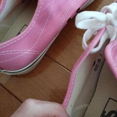 バンズスニーカーの画像