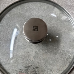 ツヴィリング　プロシリーズ　フライパン　蓋付の画像