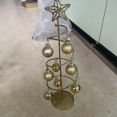 クリスマスツリー　飾物の画像