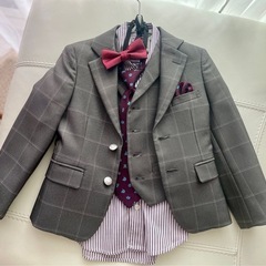 キッズ洋服セット　の画像
