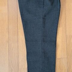 ウエスト79細めのスラックスの画像