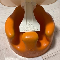 テーブル付き 椅子の画像
