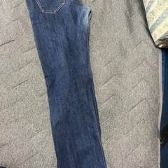 UNIQLOジーパン値下げ の画像