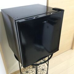 アイリスオーヤマ　小型冷蔵庫