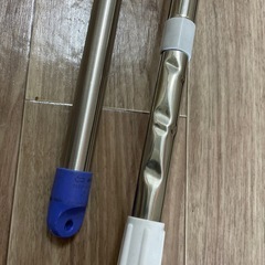 突っ張り棒と物干し竿の画像