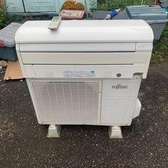 14畳中古エアコン！取外しほやほやです！