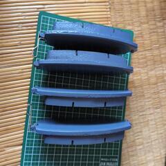 新品 レガシィ  フロントブレーキパッドの画像