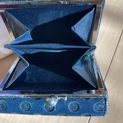 アンテプリマ　財布　折り畳み財布の画像