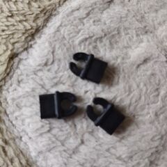 MicroUSBのコネクタカバーと交換して下さい。