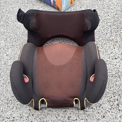 ジュニアシート