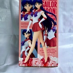 値下げフィギュア　プライズ　ニコロビン、オイカッツォ　セーラーマーズの画像