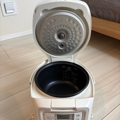 【動作確認済み】タイガー 炊きたて 炊飯器3合炊きの画像