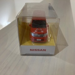 NISSAN セレナ　ミニカー　非売品