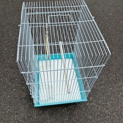 大きめの鳥カゴの画像