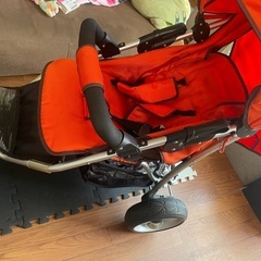 ベビーカー
の画像