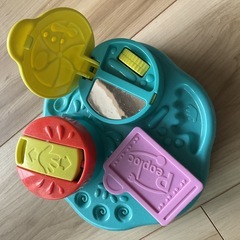 知育玩具の画像
