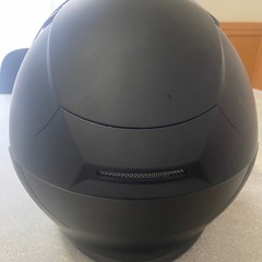 バイクヘルメットとロックチェーンセットの画像