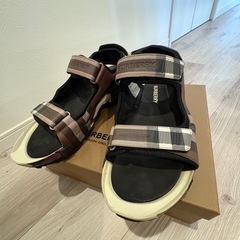 【美品】Burberry Arthur サンダル チョコレートブ...