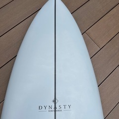 DYNASTY サーフボード 7'4 ミッドレングス フィッシュ フィン付き　の画像