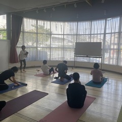＼6月⭐️保土ヶ谷ヨガ教室／初心者歓迎⭐️老若男女歓迎の画像