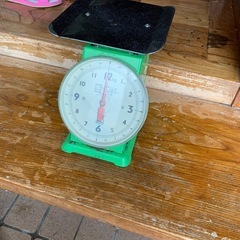 大きい計り　いろいろ使えます　レトロ
の画像