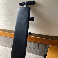 折りたたみ式シットアップベンチ腹筋台