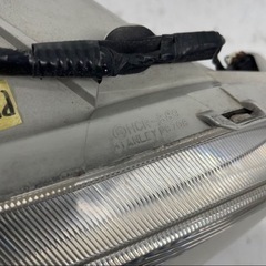 交換作業します。【コーティング済】ダイハツ L175S L185S ムーヴ カジュアル ヘッドライト ランプ レンズ 左右セット LR ハロゲン STANLEY P6708 P70035の画像