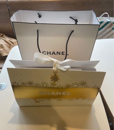 CHANEL エッセンシャル ケア セット 購入 CHANEL エッセンシャルケア