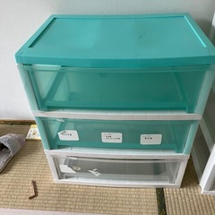 衣装ケース