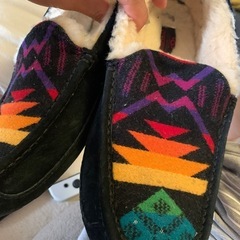 UGG アグ　PENDLETON　カラフルモカシン 　マルチカラー