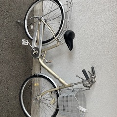 4J26B　軽いアルミフレーム２６オートライト付きサイズ　自転車...