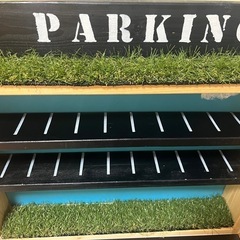 ミニカー　トミカ　ラック　の画像