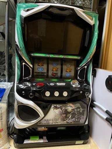 パチスロ実機 SモンスターハンターワールドZI コイン不要機