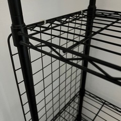スチールラック黒の画像